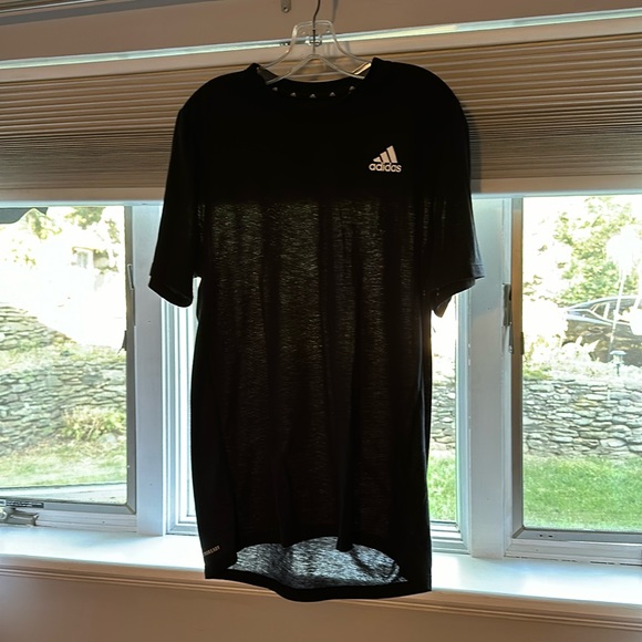 Adidas Tee Shirt - Picture 1 of 3